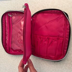 Makeup travel bag/case